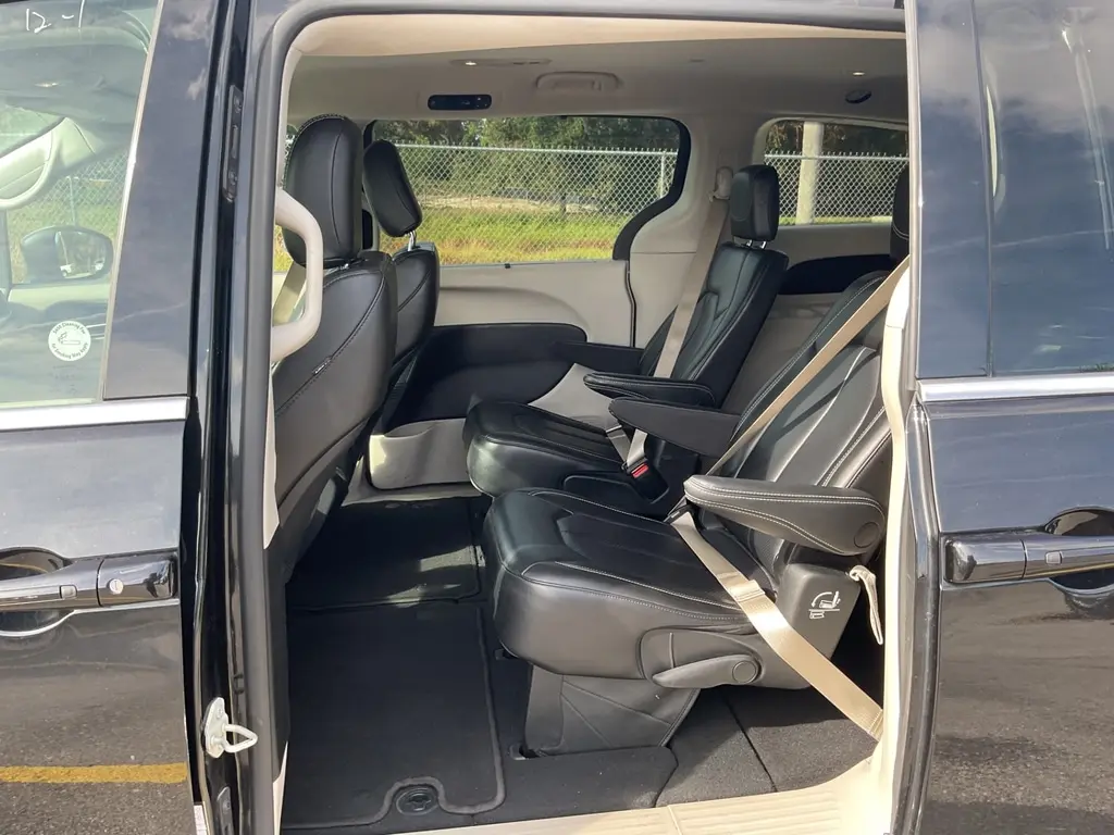 Florida Fine Cars - Used CHRYSLER PACIFICA 2023 ORLANDO TOURING L