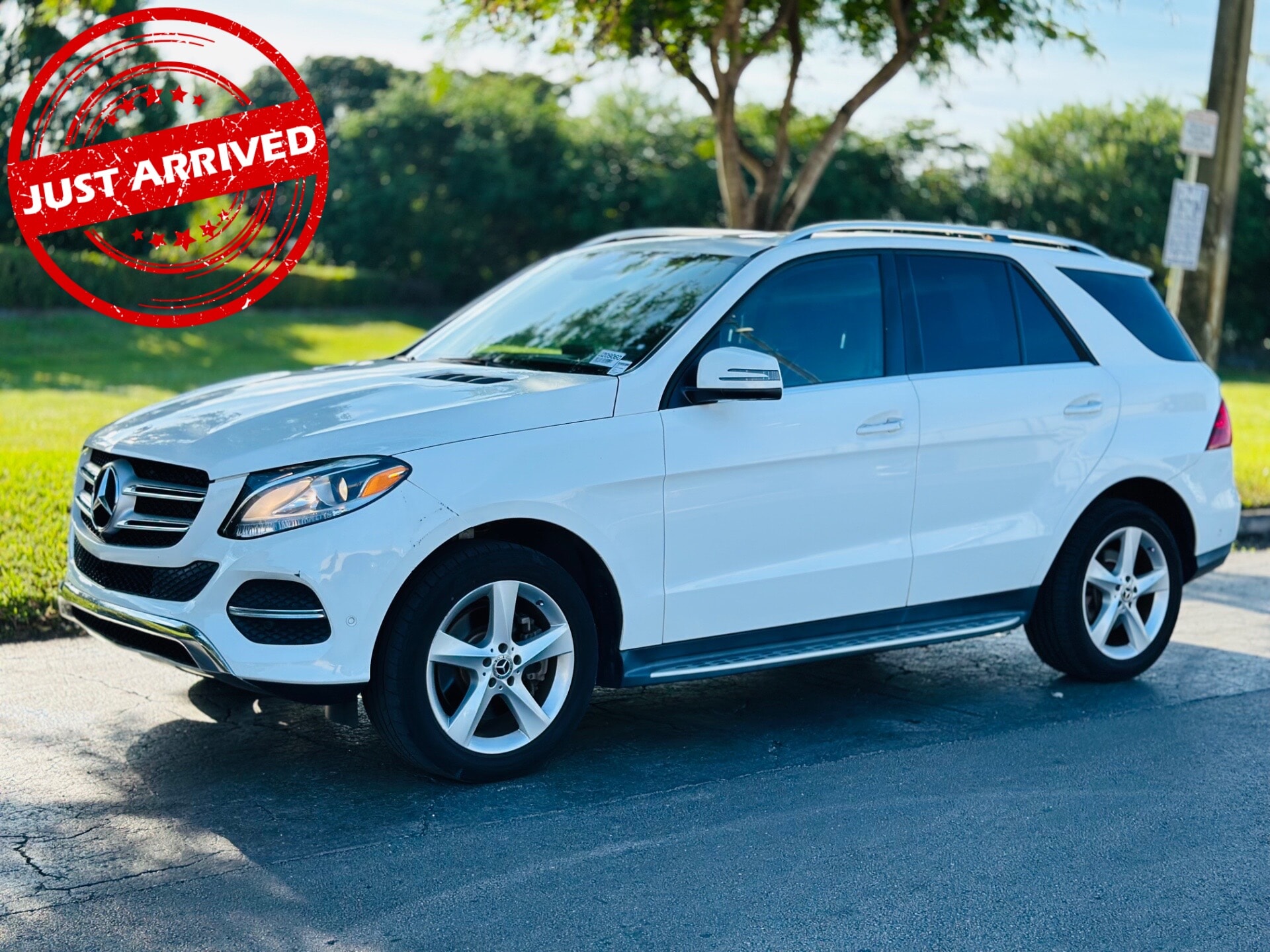 2019 Mercedes-Benz GLE-Class GLE400's photo
