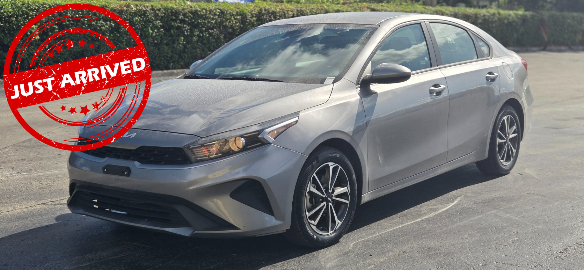 2023 Kia Forte LXS's photo