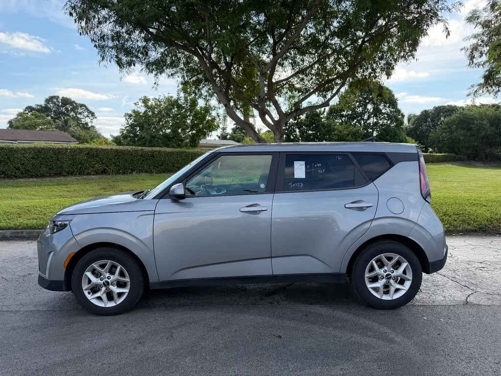 Florida Fine Cars - Used KIA SOUL 2023 MIAMI LX