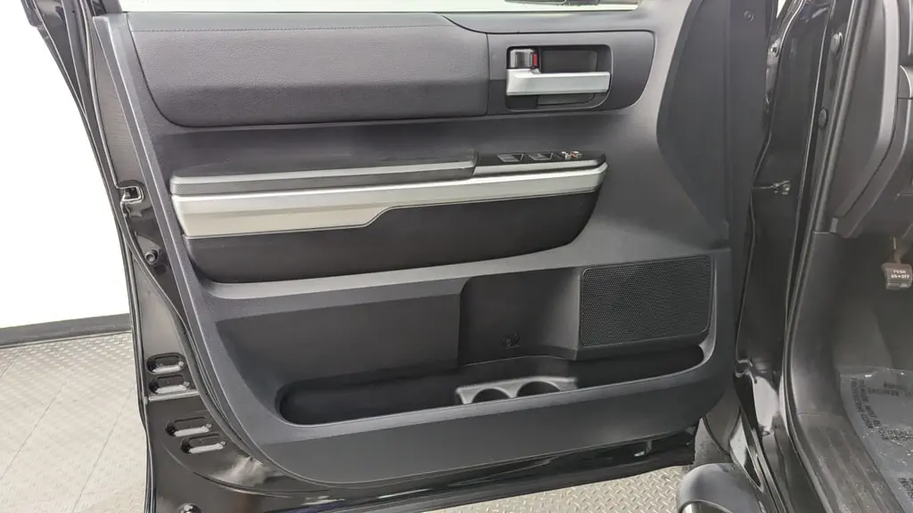 Florida Fine Cars - Used TOYOTA TUNDRA 2WD 2016 MIAMI SR5