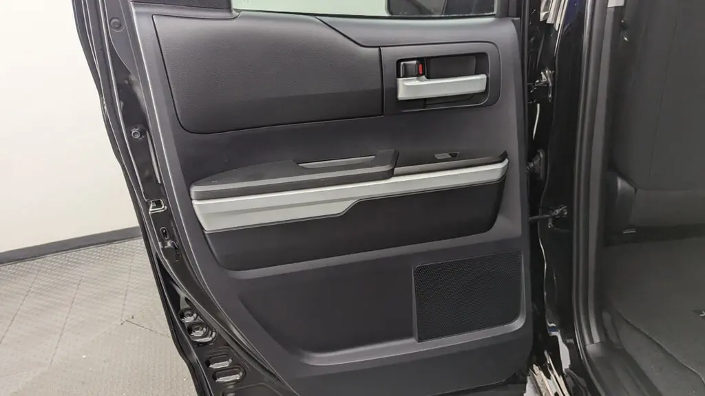 Florida Fine Cars - Used TOYOTA TUNDRA 2WD 2016 MIAMI SR5