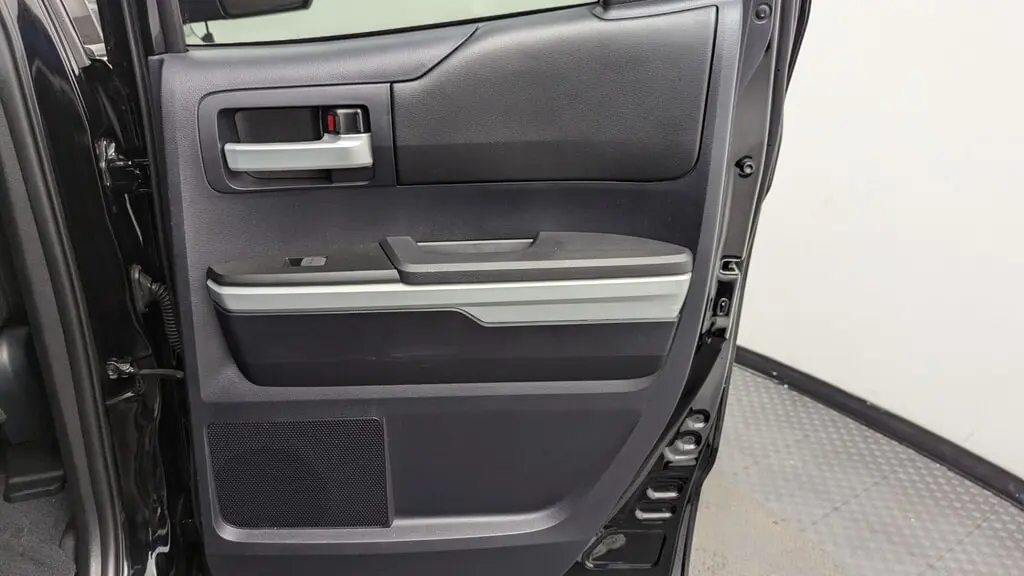 Florida Fine Cars - Used TOYOTA TUNDRA 2WD 2016 MIAMI SR5