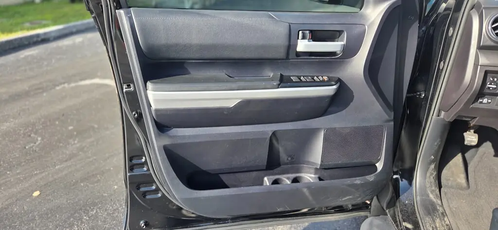 Florida Fine Cars - Used TOYOTA TUNDRA 2WD 2016 MIAMI SR5