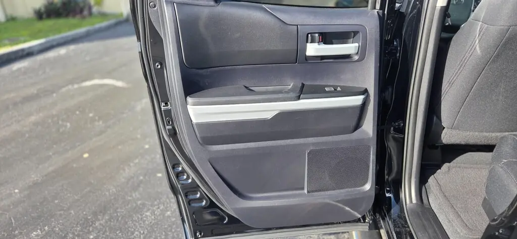 Florida Fine Cars - Used TOYOTA TUNDRA 2WD 2016 MIAMI SR5