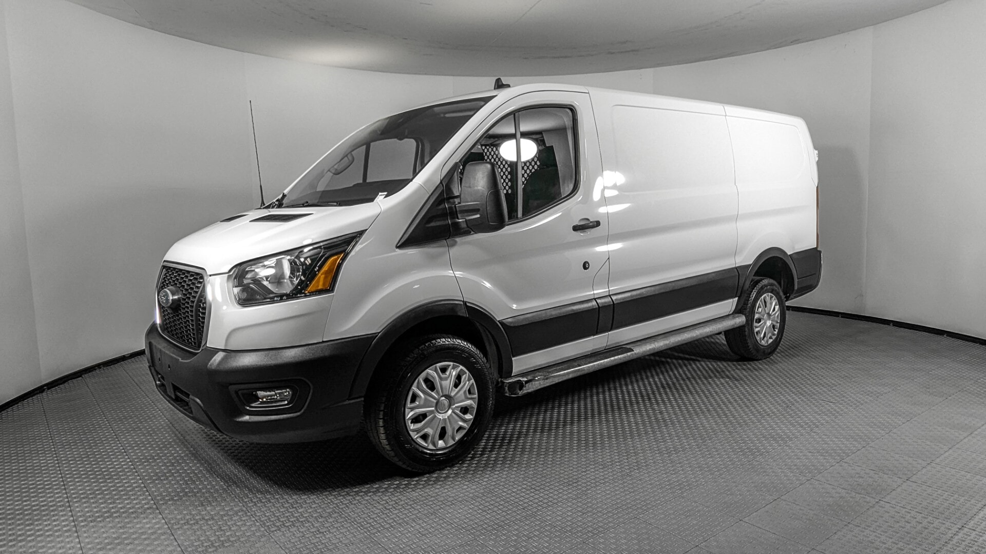 2024 Ford Transit Van Base's photo