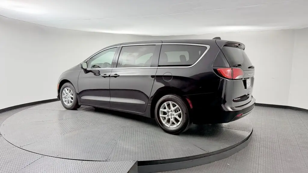 Florida Fine Cars - Used CHRYSLER VOYAGER 2022 WEST PALM LX