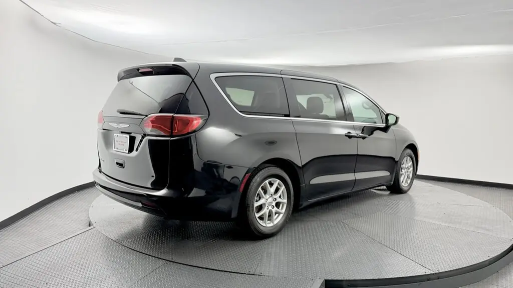 Florida Fine Cars - Used CHRYSLER VOYAGER 2022 WEST PALM LX