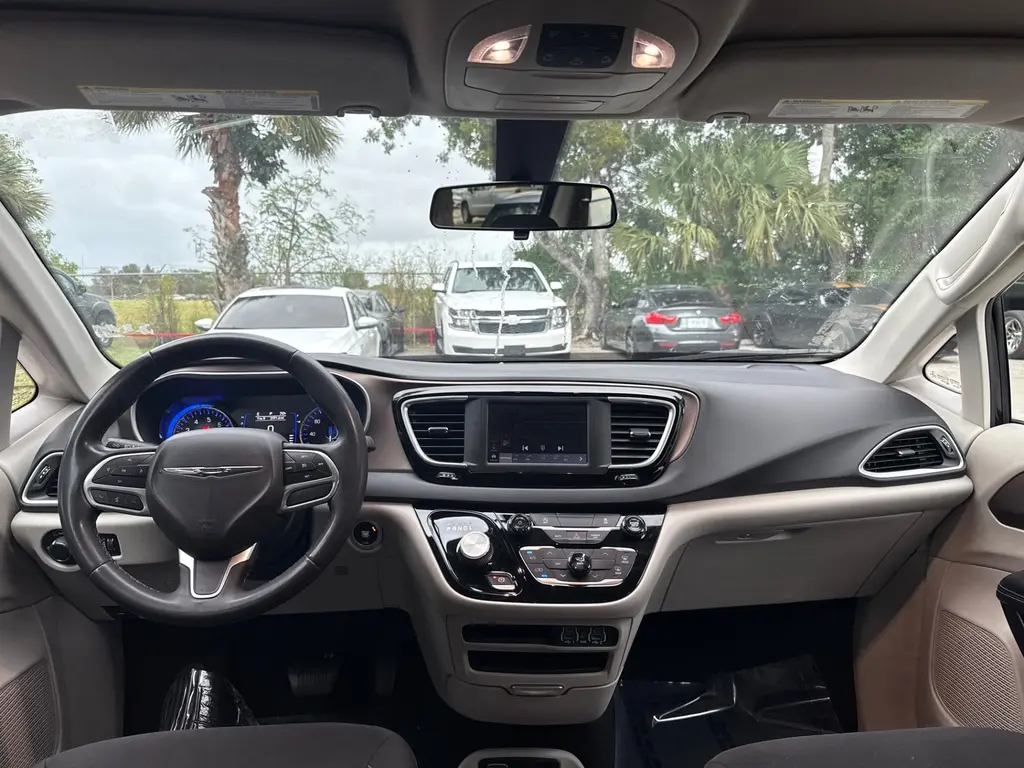 Florida Fine Cars - Used CHRYSLER VOYAGER 2022 WEST PALM LX