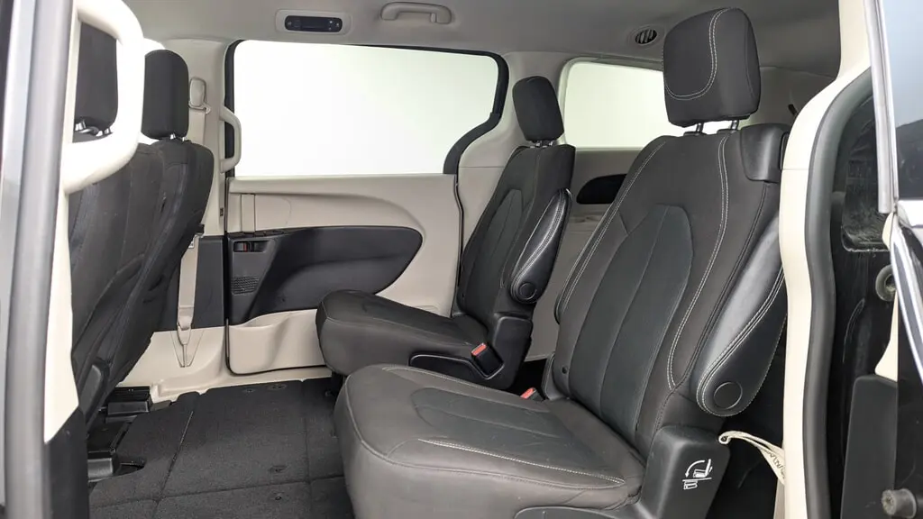 Florida Fine Cars - Used CHRYSLER VOYAGER 2022 WEST PALM LX