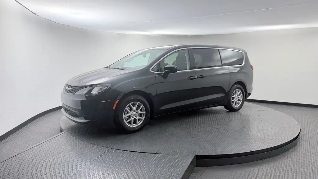 Florida Fine Cars - Used CHRYSLER VOYAGER 2022 WEST PALM LX