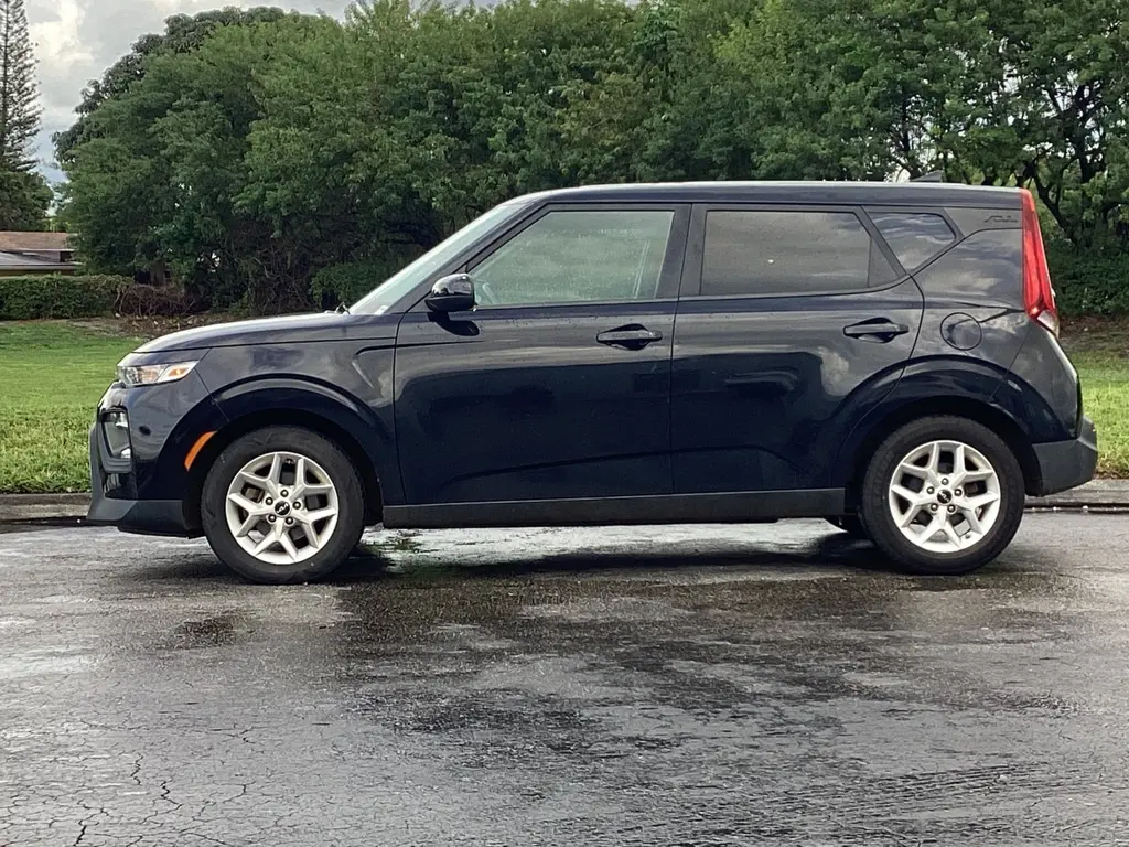 Florida Fine Cars - Used KIA SOUL 2022 MIAMI LX