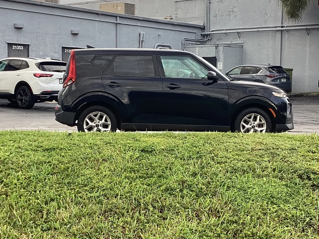 Florida Fine Cars - Used KIA SOUL 2022 MIAMI LX