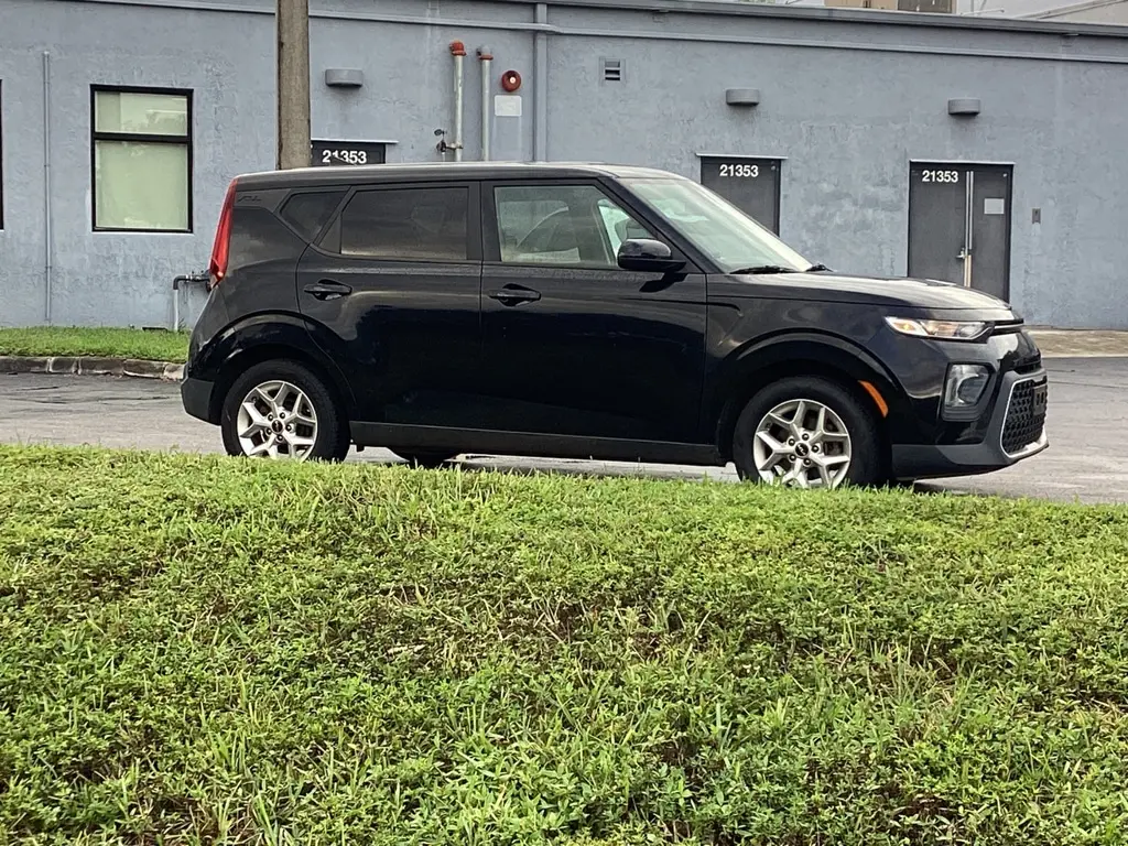 Florida Fine Cars - Used KIA SOUL 2022 MIAMI LX