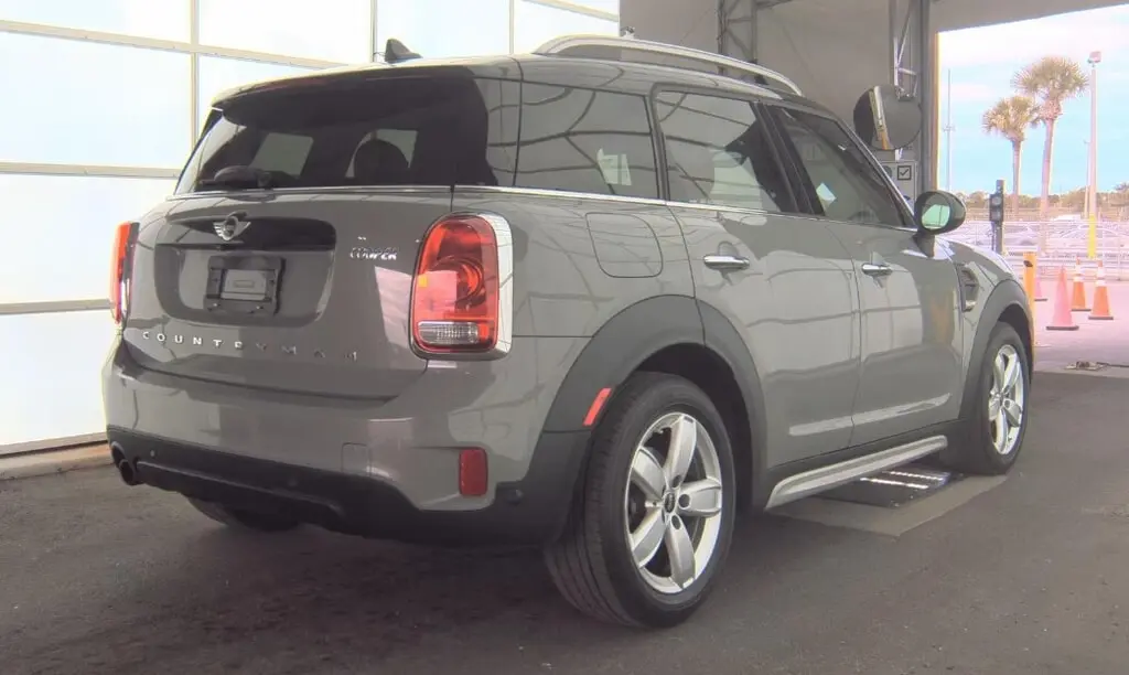 Florida Fine Cars - Used MINI COUNTRYMAN 2017 MIAMI COOPER