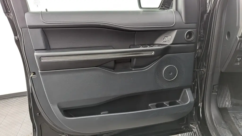 Florida Fine Cars - Used FORD EXPEDITION MAX 2018 MIAMI XLT