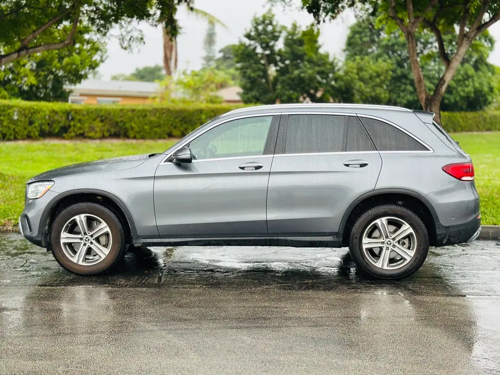 Florida Fine Cars - Used MERCEDES-BENZ GLC 2022 MIAMI GLC 300