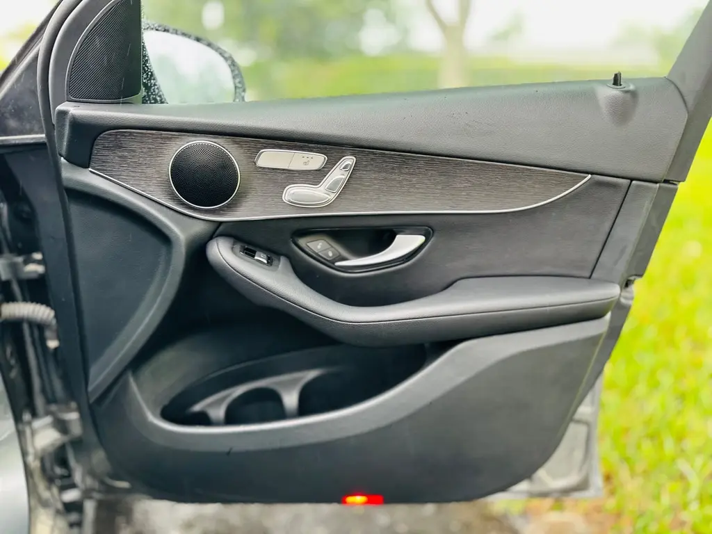 Florida Fine Cars - Used MERCEDES-BENZ GLC 2022 MIAMI GLC 300