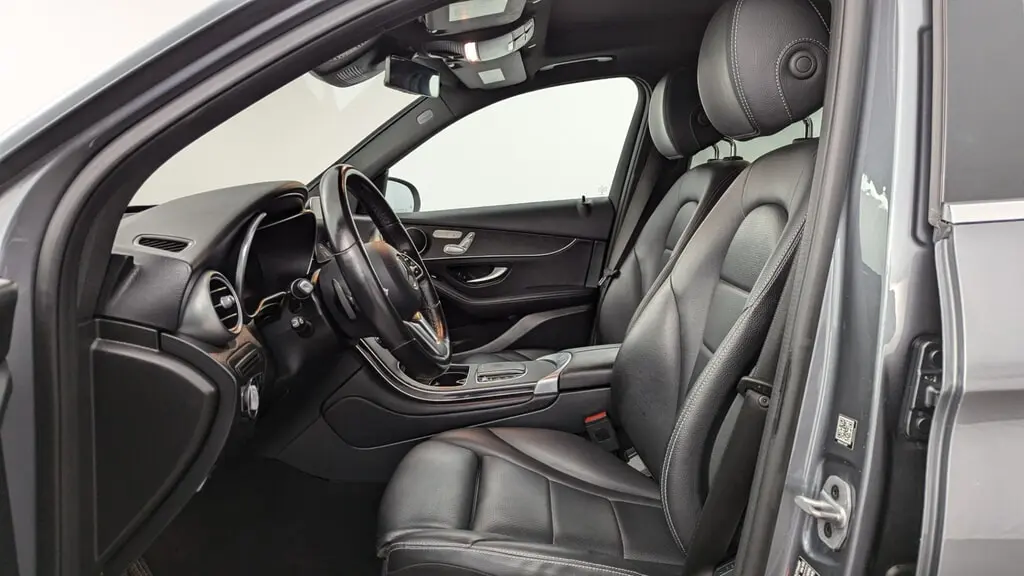 Florida Fine Cars - Used MERCEDES-BENZ GLC 2022 MIAMI GLC 300