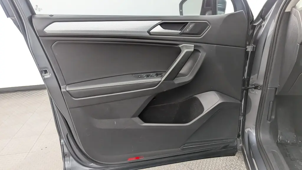 Florida Fine Cars - Used VOLKSWAGEN TIGUAN 2024 MIAMI S