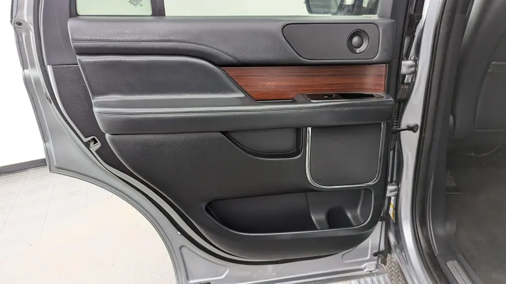 Florida Fine Cars - Used LINCOLN NAVIGATOR 2023 MIAMI STANDARD