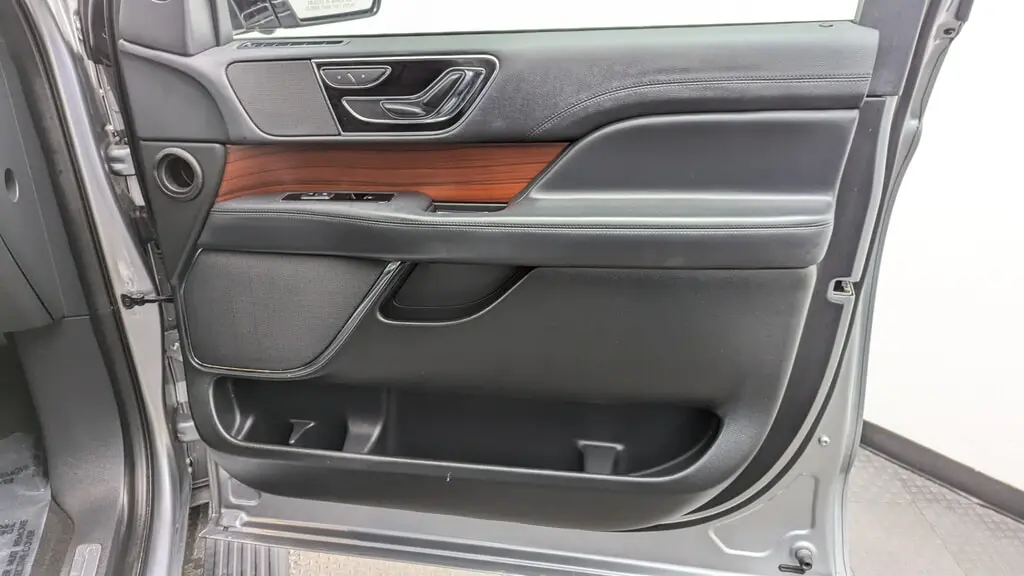 Florida Fine Cars - Used LINCOLN NAVIGATOR 2023 MIAMI STANDARD