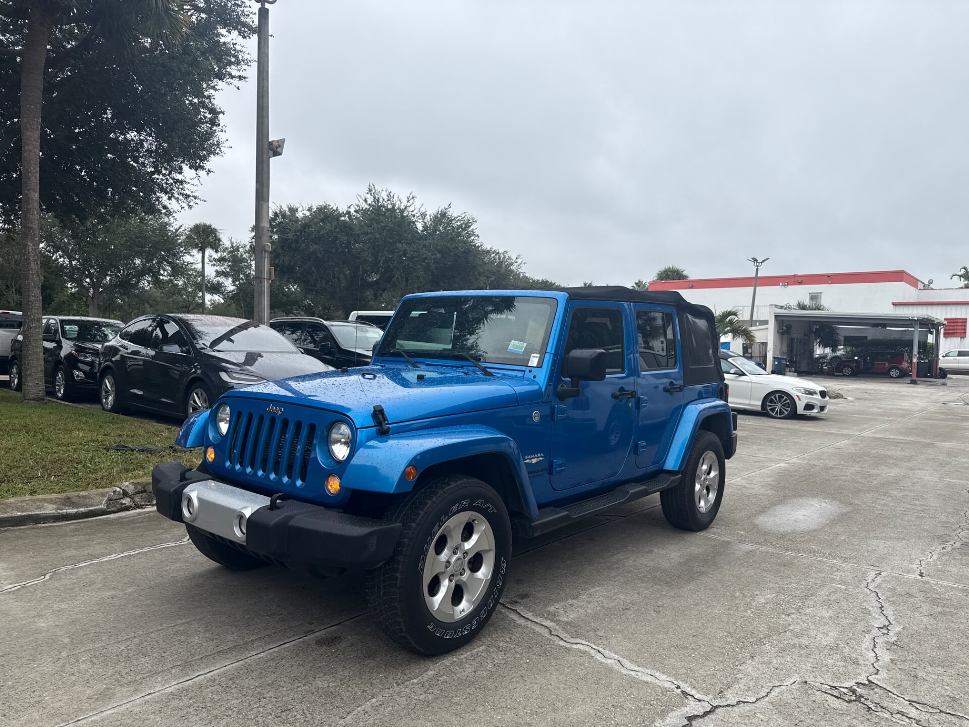 2015 Jeep Wrangler Unlimited Sahara's photo
