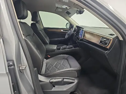 Florida Fine Cars - Used VOLKSWAGEN ATLAS 2024 WEST PALM 2.0T SE