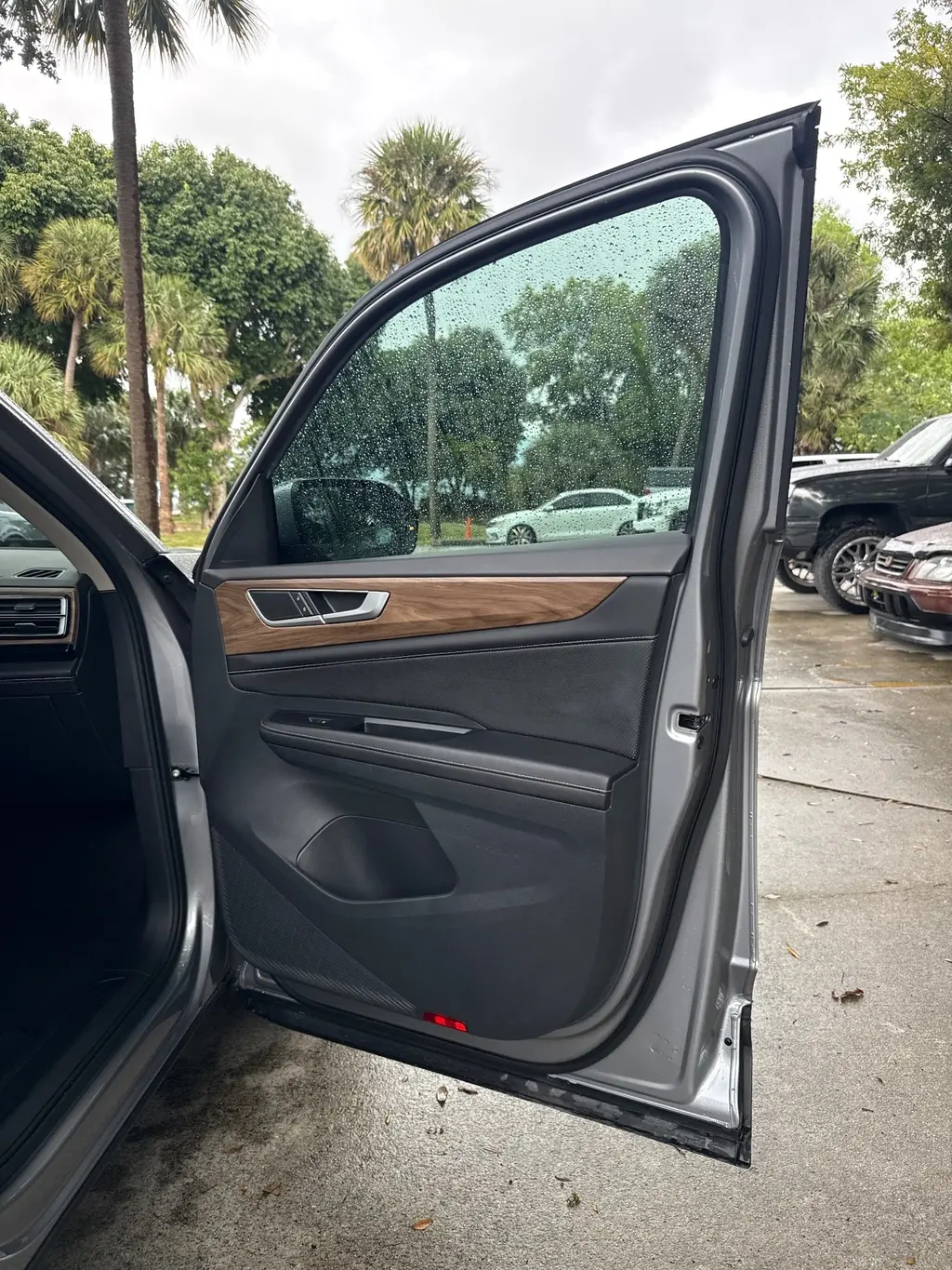 Florida Fine Cars - Used VOLKSWAGEN ATLAS 2024 WEST PALM 2.0T SE