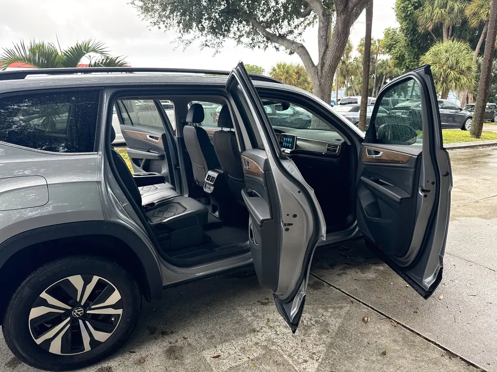 Florida Fine Cars - Used VOLKSWAGEN ATLAS 2024 WEST PALM 2.0T SE