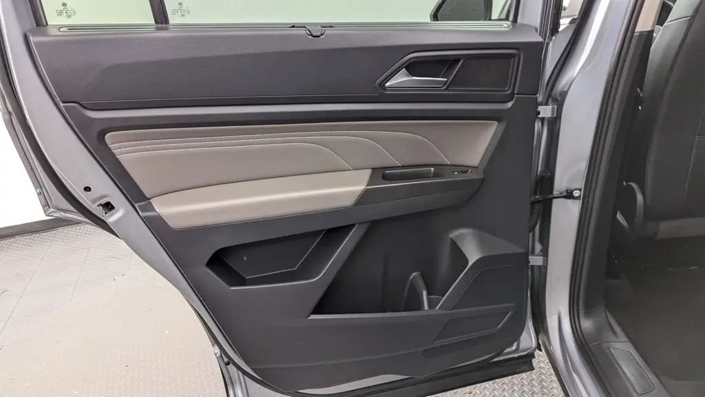 Florida Fine Cars - Used VOLKSWAGEN ATLAS 2023 MIAMI 3.6L V6 SE W/TECHNOLOGY