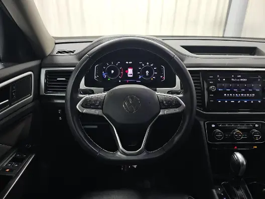 Florida Fine Cars - Used VOLKSWAGEN ATLAS 2023 MIAMI 3.6L V6 SE W/TECHNOLOGY