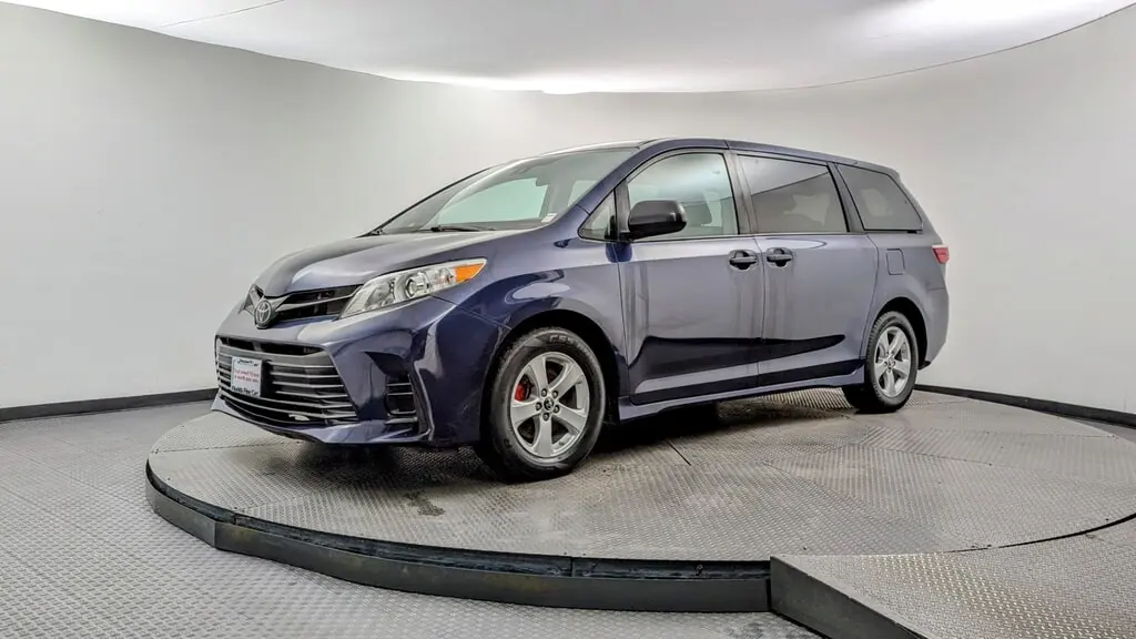 Florida Fine Cars - Used TOYOTA SIENNA 2019 MARGATE L