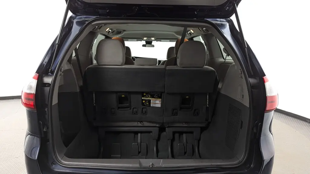 Florida Fine Cars - Used TOYOTA SIENNA 2019 MARGATE L