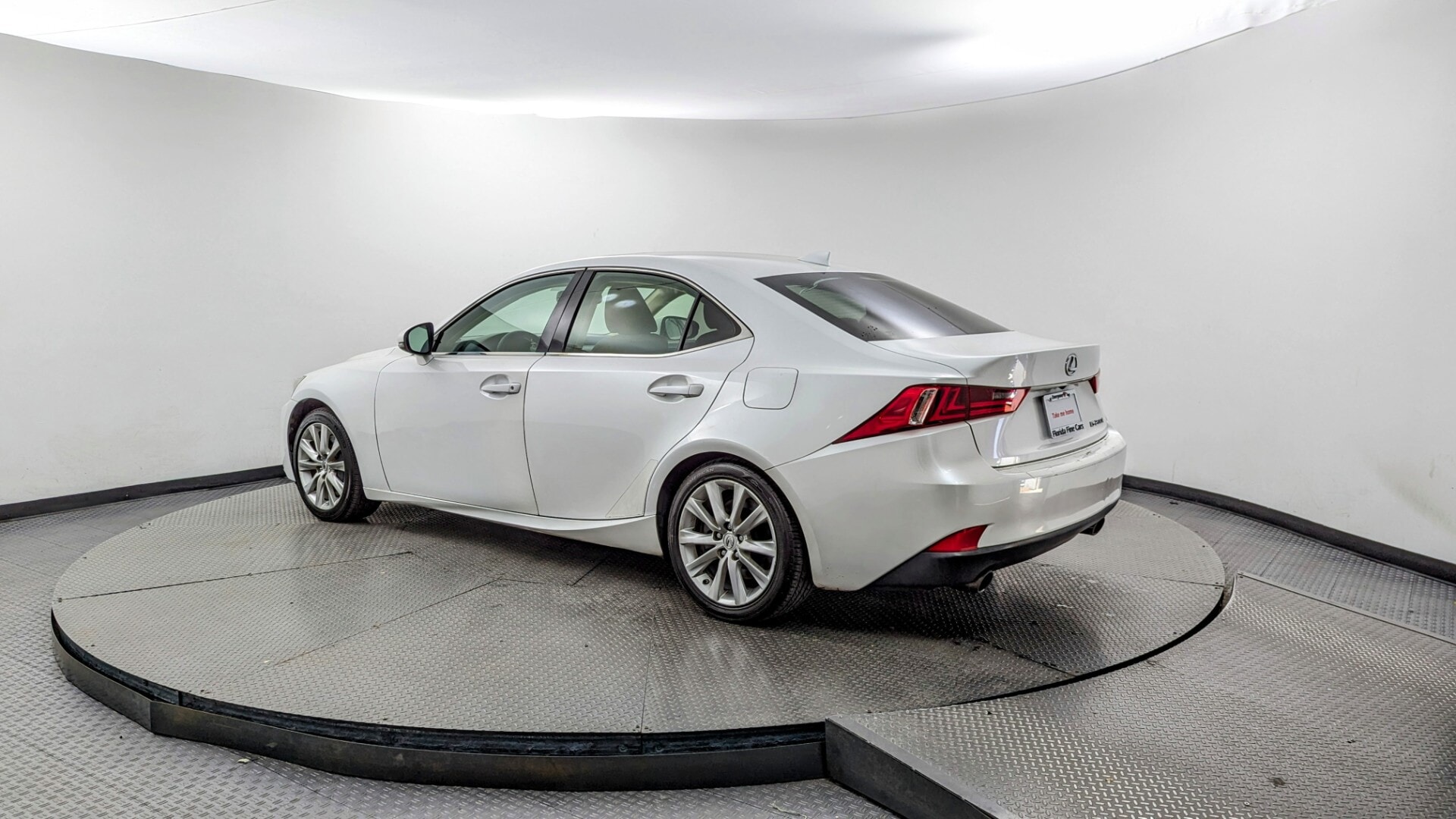 used vehicle - SEDAN LEXUS IS 200T 2016