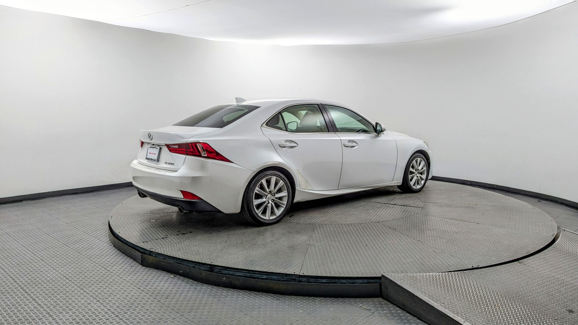 used vehicle - SEDAN LEXUS IS 200T 2016