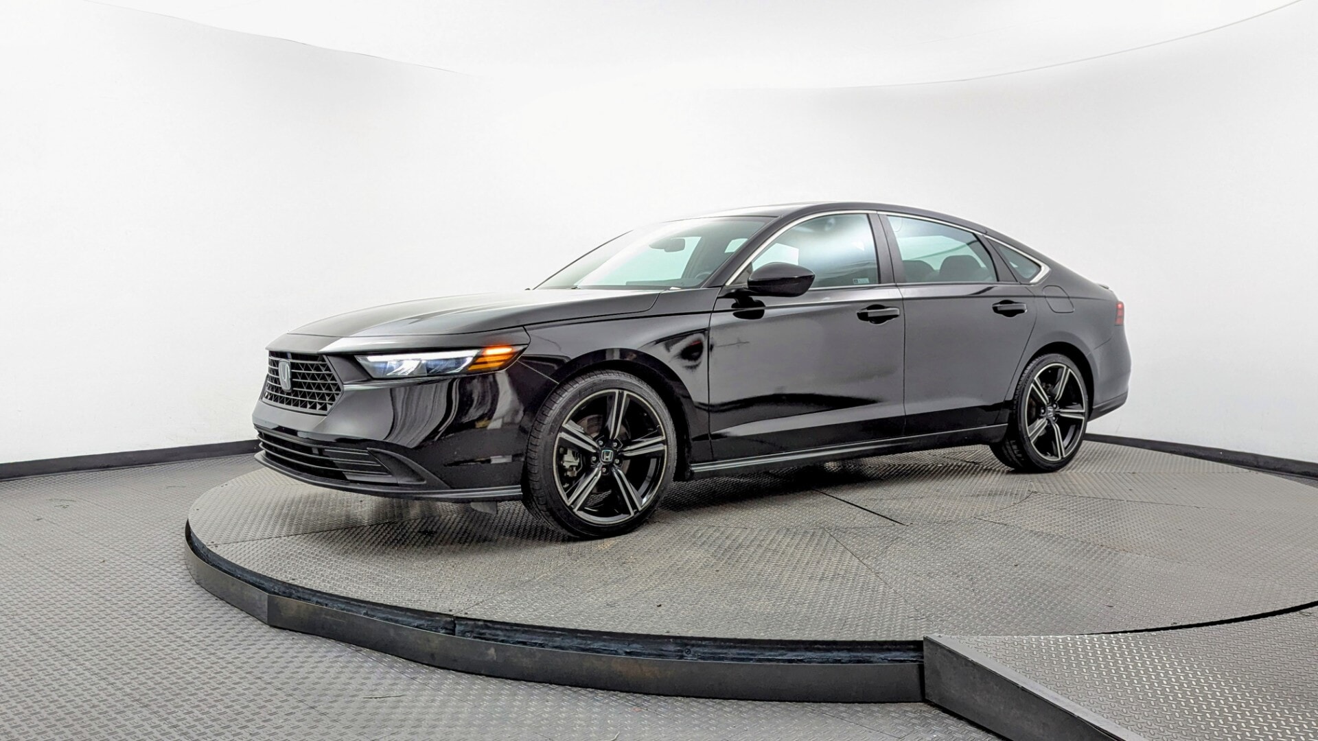 2023 Honda Accord Hybrid Sport's photo