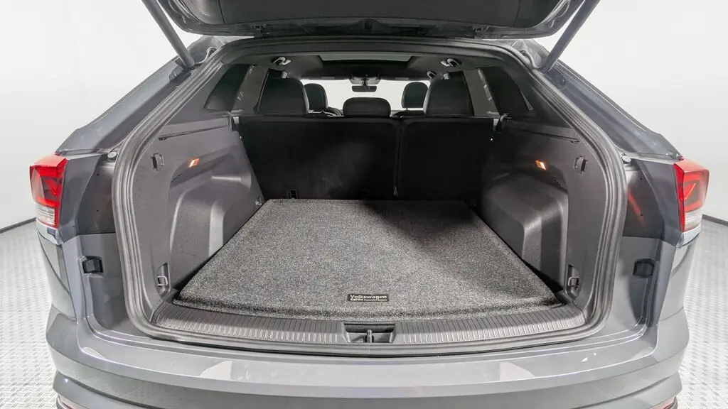 Florida Fine Cars - Used VOLKSWAGEN ATLAS CROSS SPORT 2022 ORLANDO 3.6L V6 SE W/TECHNOLOGY