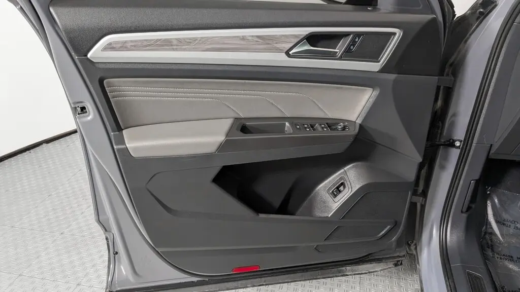 Florida Fine Cars - Used VOLKSWAGEN ATLAS CROSS SPORT 2022 ORLANDO 3.6L V6 SE W/TECHNOLOGY