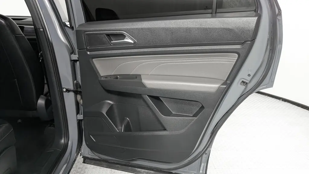 Florida Fine Cars - Used VOLKSWAGEN ATLAS CROSS SPORT 2022 ORLANDO 3.6L V6 SE W/TECHNOLOGY