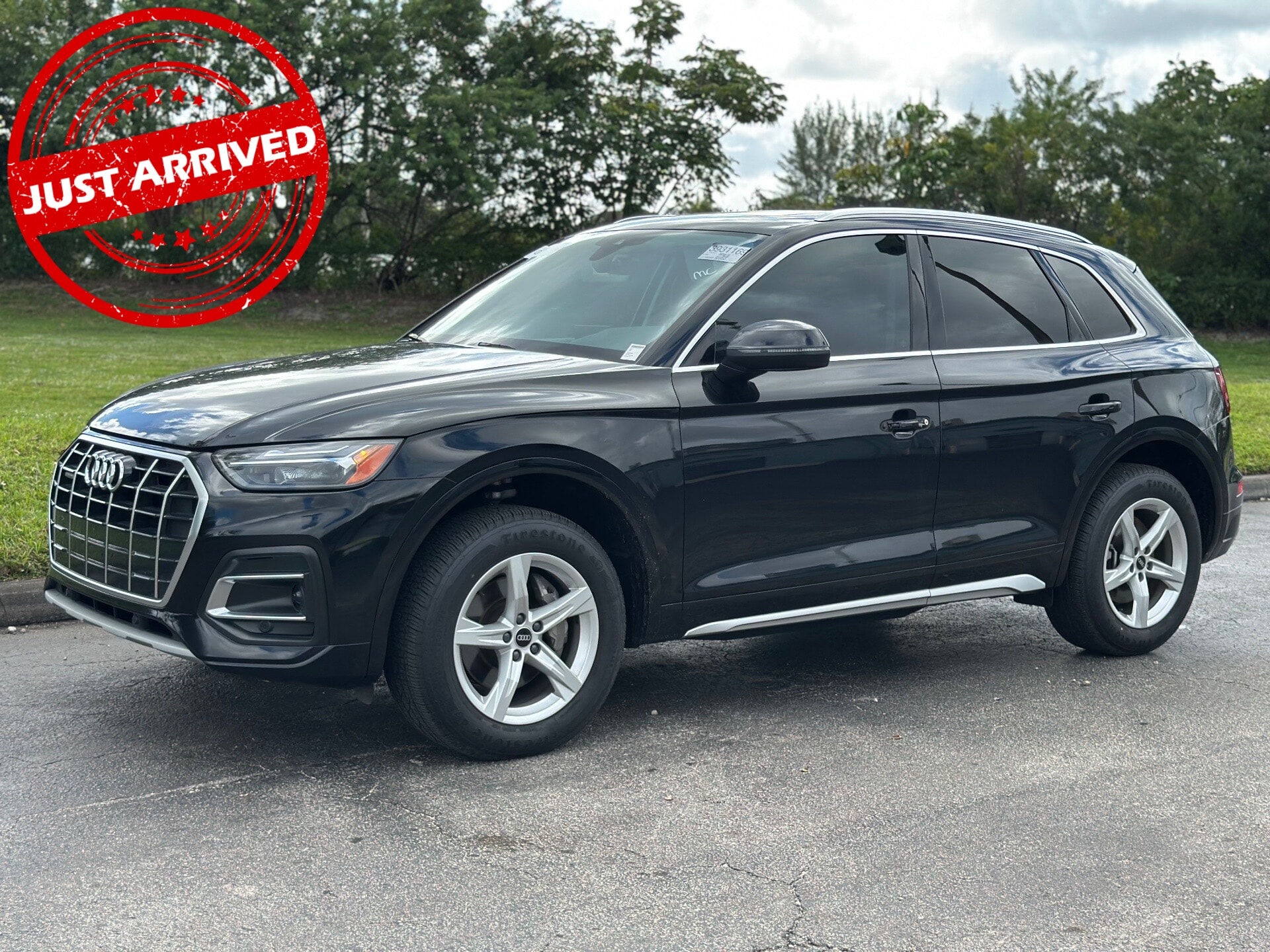 2023 Audi Q5 Premium's photo