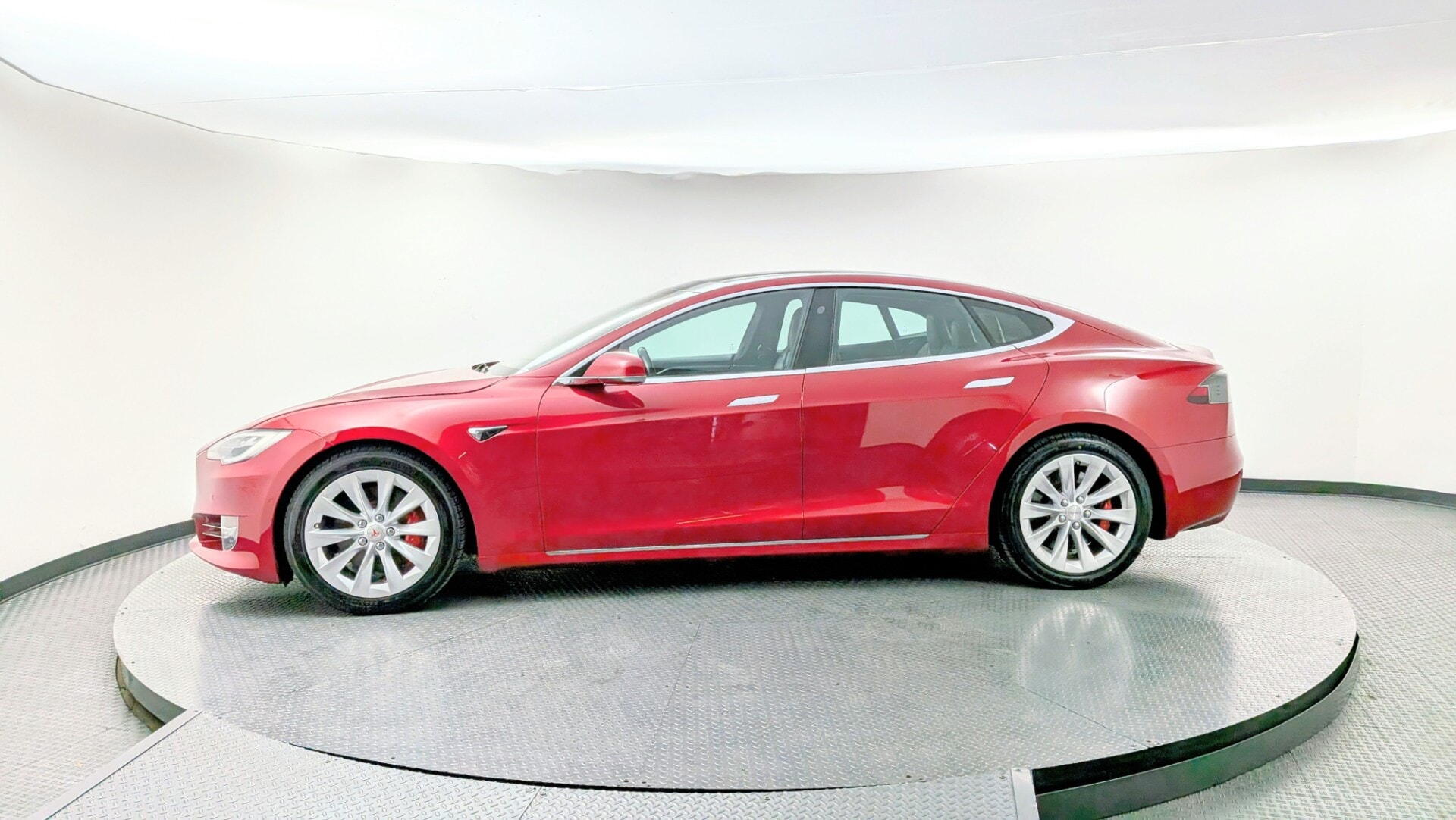 used vehicle - SEDAN TESLA MODEL S 2017