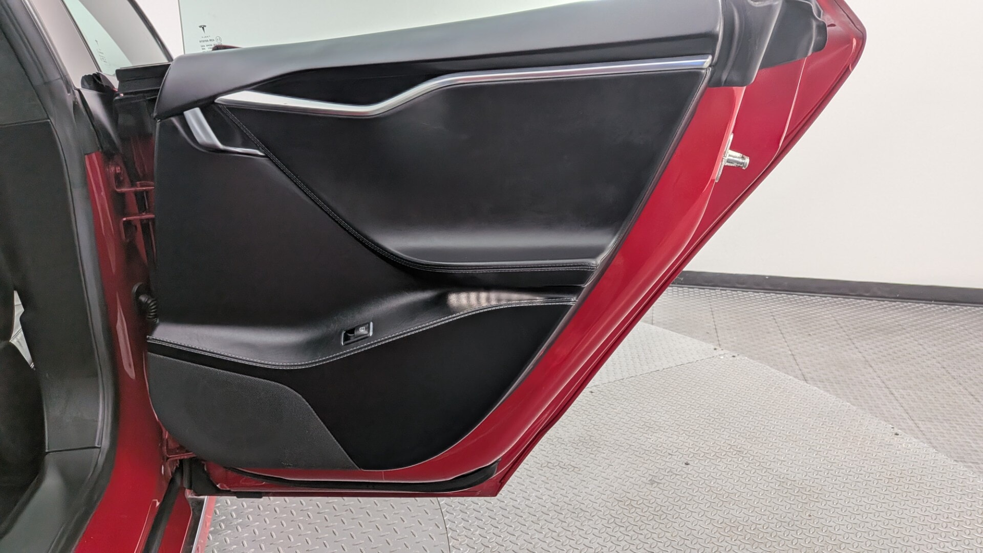 used vehicle - SEDAN TESLA MODEL S 2017