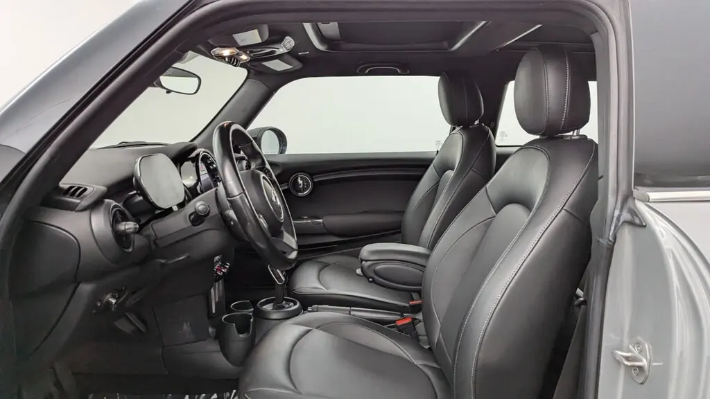 Florida Fine Cars - Used MINI HARDTOP 2 DOOR 2022 MIAMI OXFORD EDITION