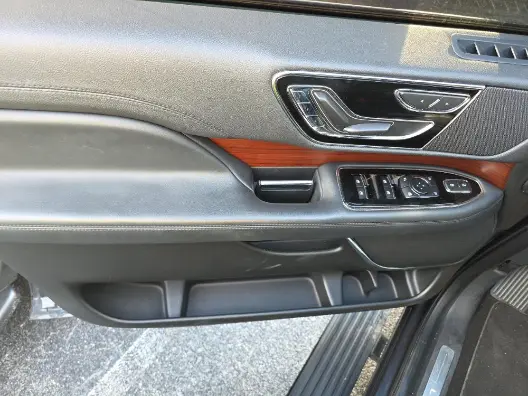 Florida Fine Cars - Used LINCOLN NAVIGATOR 2023 MIAMI STANDARD