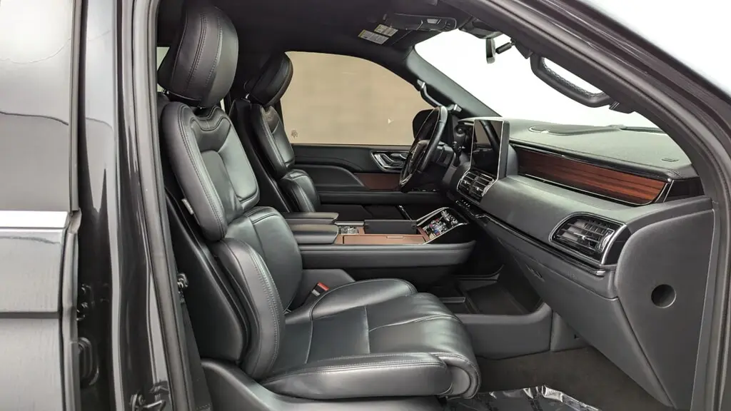 Florida Fine Cars - Used LINCOLN NAVIGATOR 2023 MIAMI STANDARD