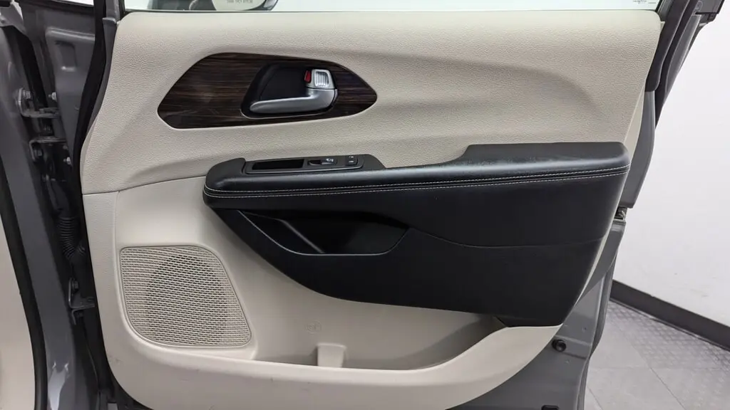 Florida Fine Cars - Used CHRYSLER PACIFICA 2023 MARGATE LIMITED