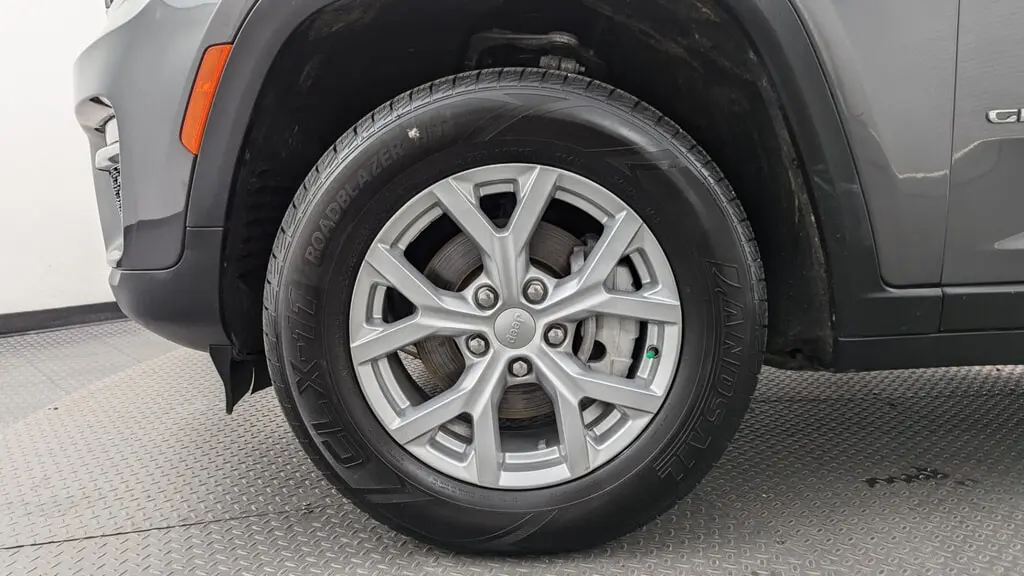 Florida Fine Cars - Used JEEP GRAND CHEROKEE 2023 MIAMI LIMITED