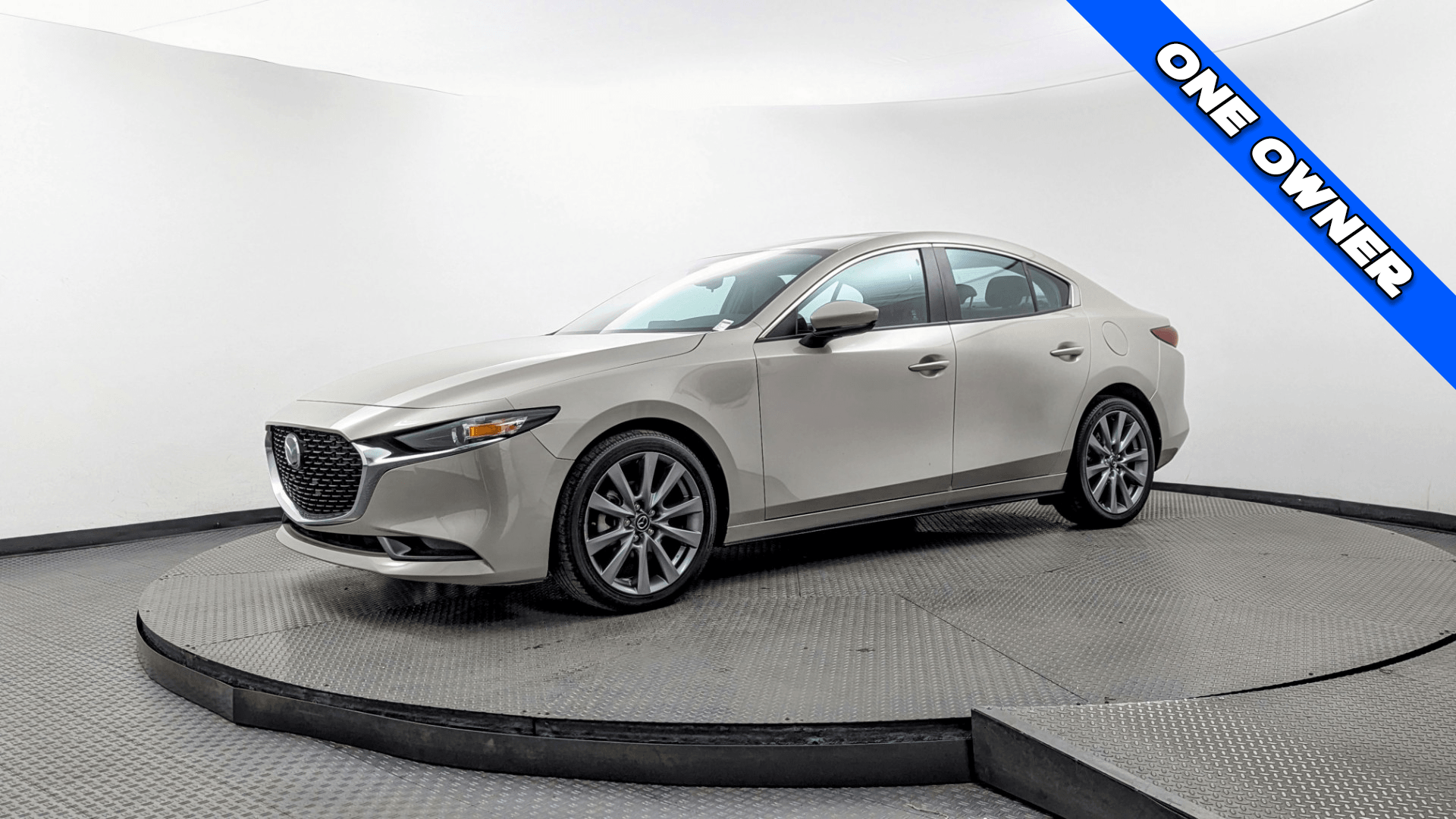 2024 Mazda Mazda3 Preferred's photo