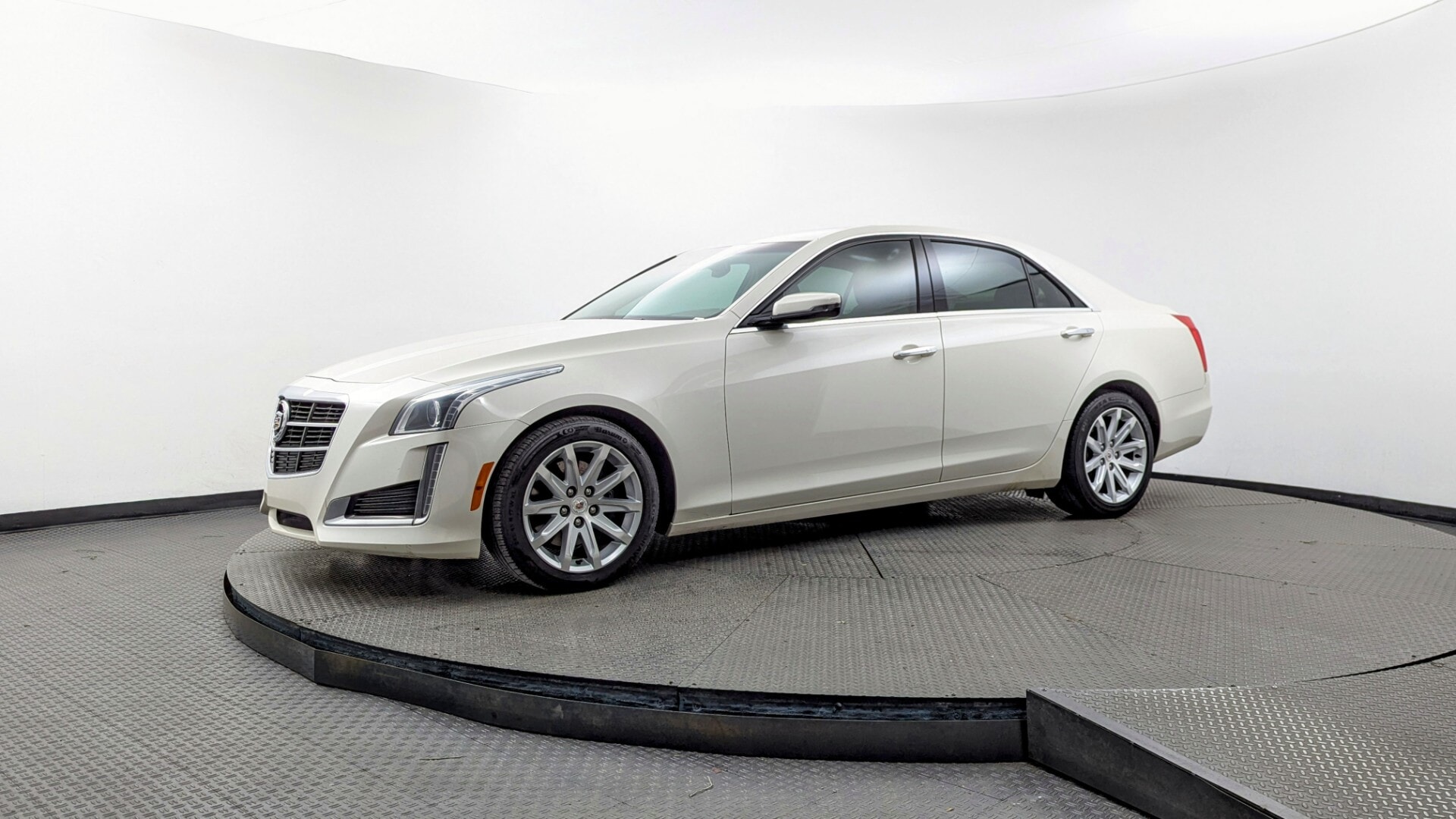 2014 Cadillac CTS Sedan Luxury Collection's photo